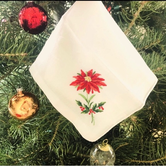 Festive Holiday Pocket Square - Picture 5 of 5